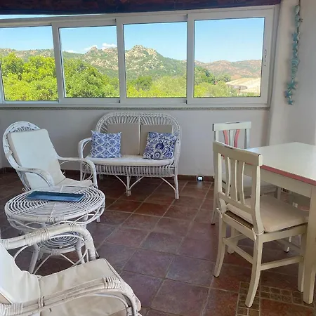 I Mari Di Gallura And Bed & Breakfast *
