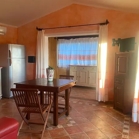 Bed & Breakfast I Mari Di Gallura And