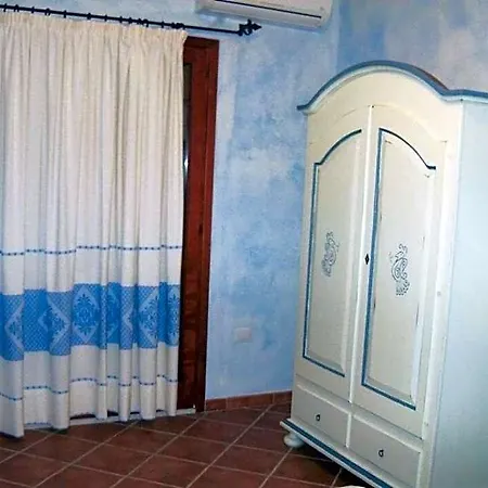 Bed & Breakfast I Mari Di Gallura And 3*