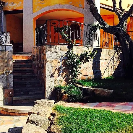 Bed & Breakfast I Mari Di Gallura And 3*
