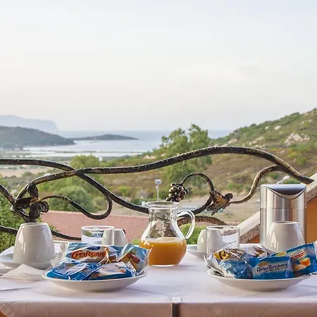 I Mari Di Gallura And Oda ve Kahvaltı