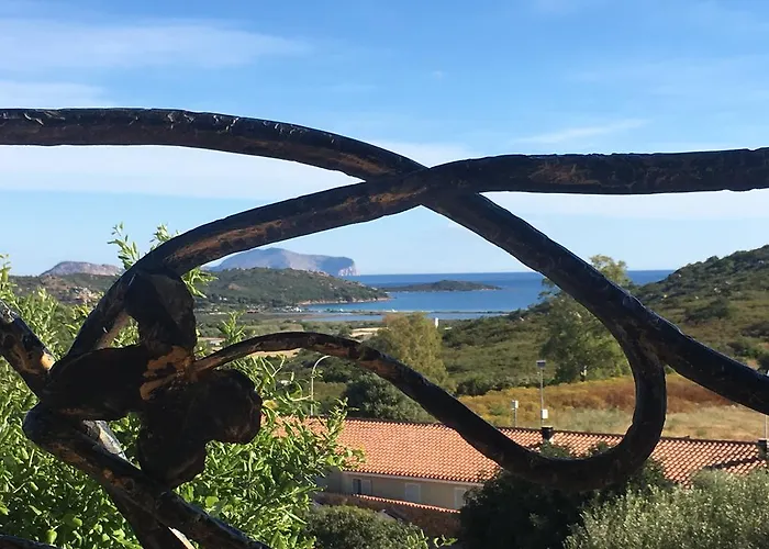 Bed and Breakfast I Mari Di Gallura And San Teodoro (Sardinia)